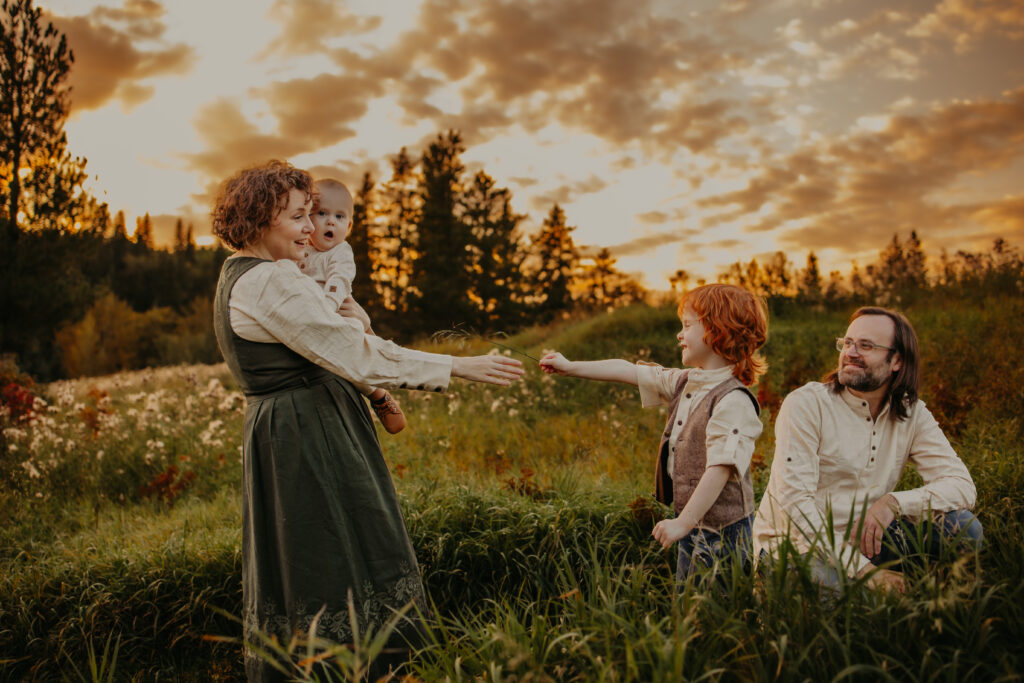 family at sunset during edmonton family photo session