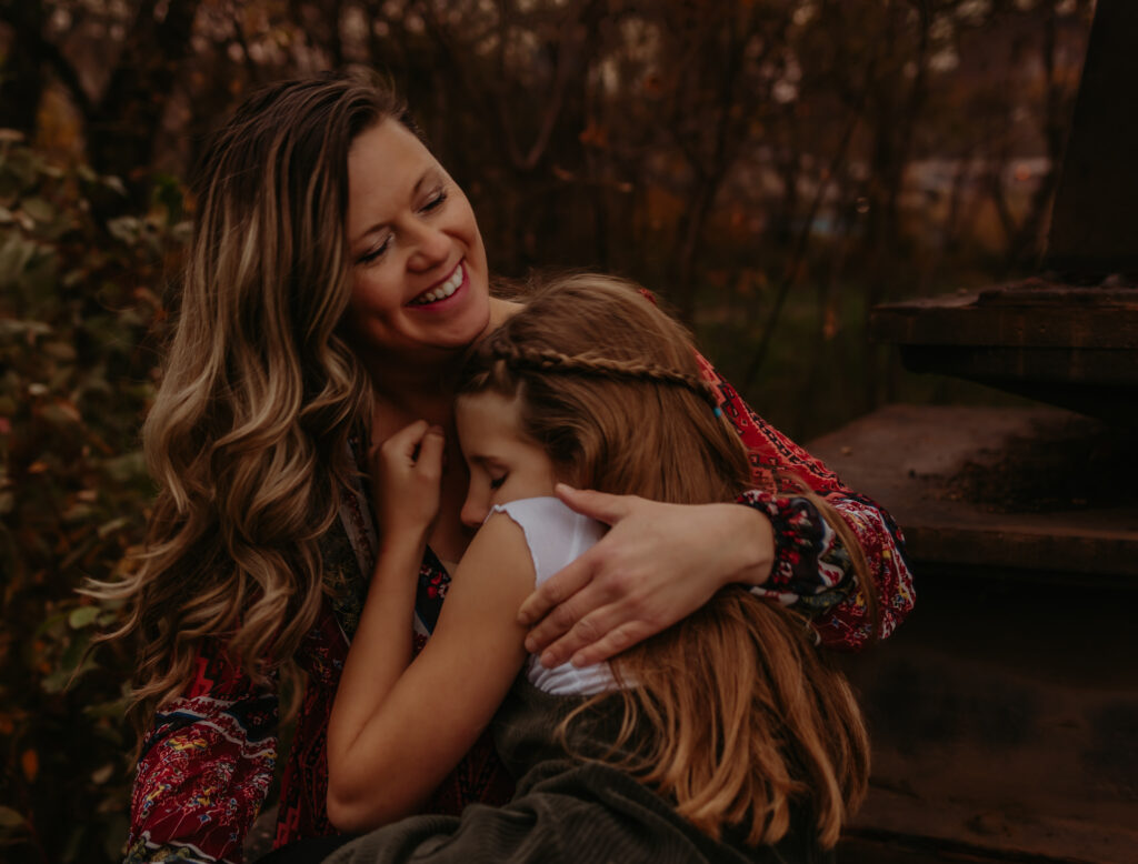 mom and child in edmonton family photo session